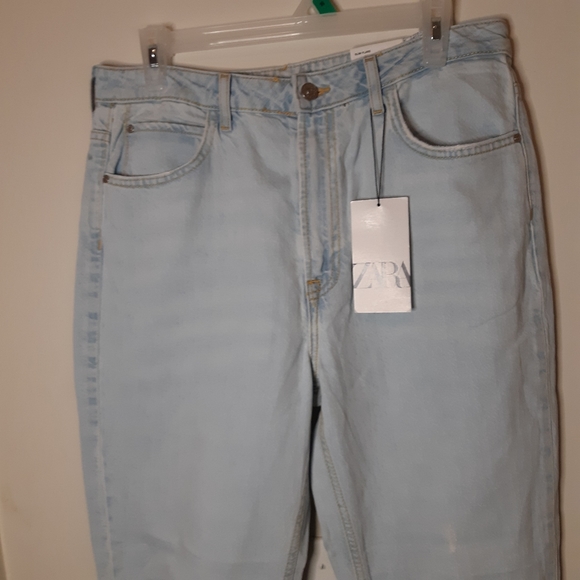 Zara flared ripped slim fit jeans Sz 8 - Picture 4 of 6